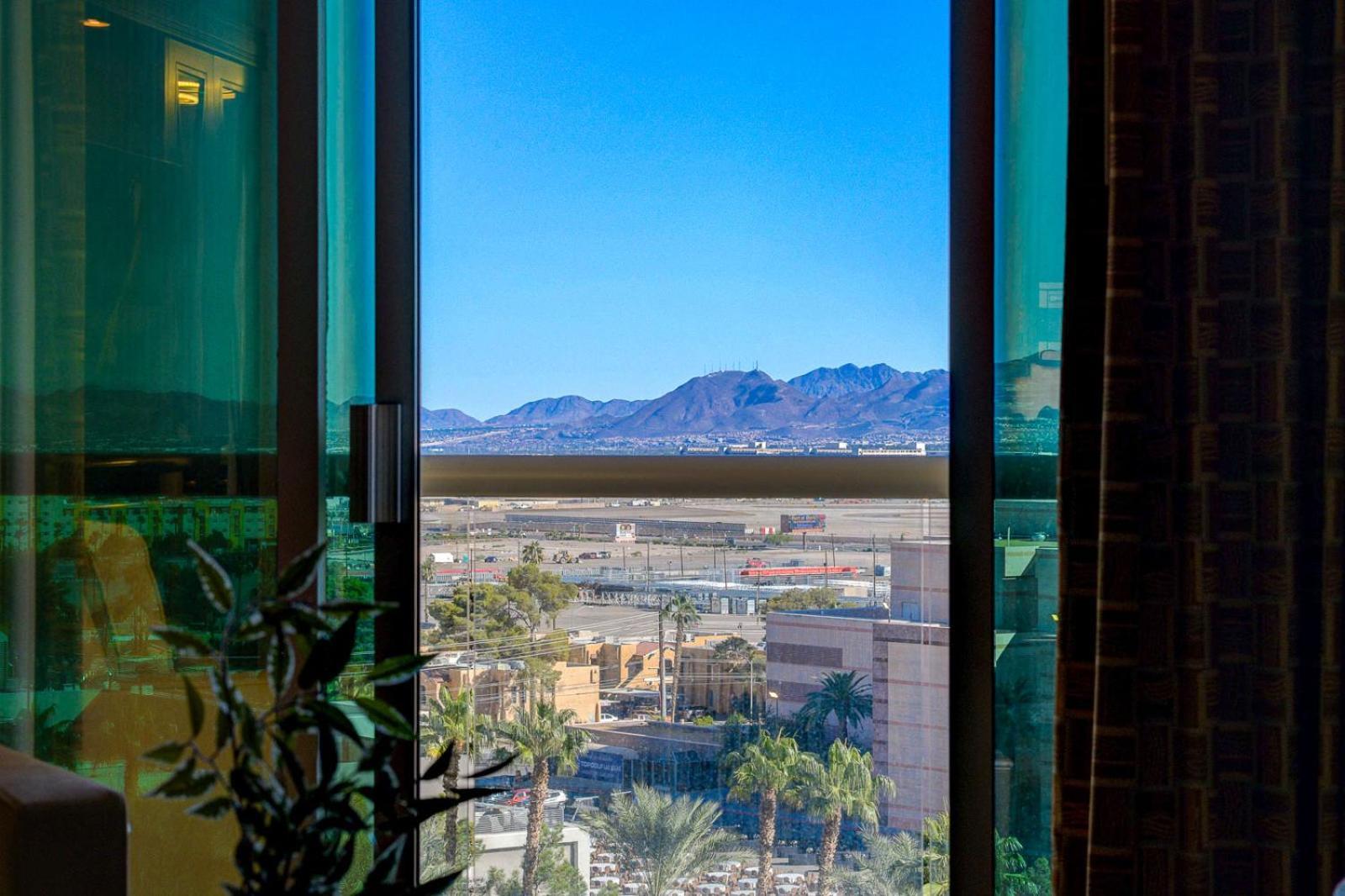 Luxe 702 Mgm Signature With Balcony Las Vegas Ngoại thất bức ảnh